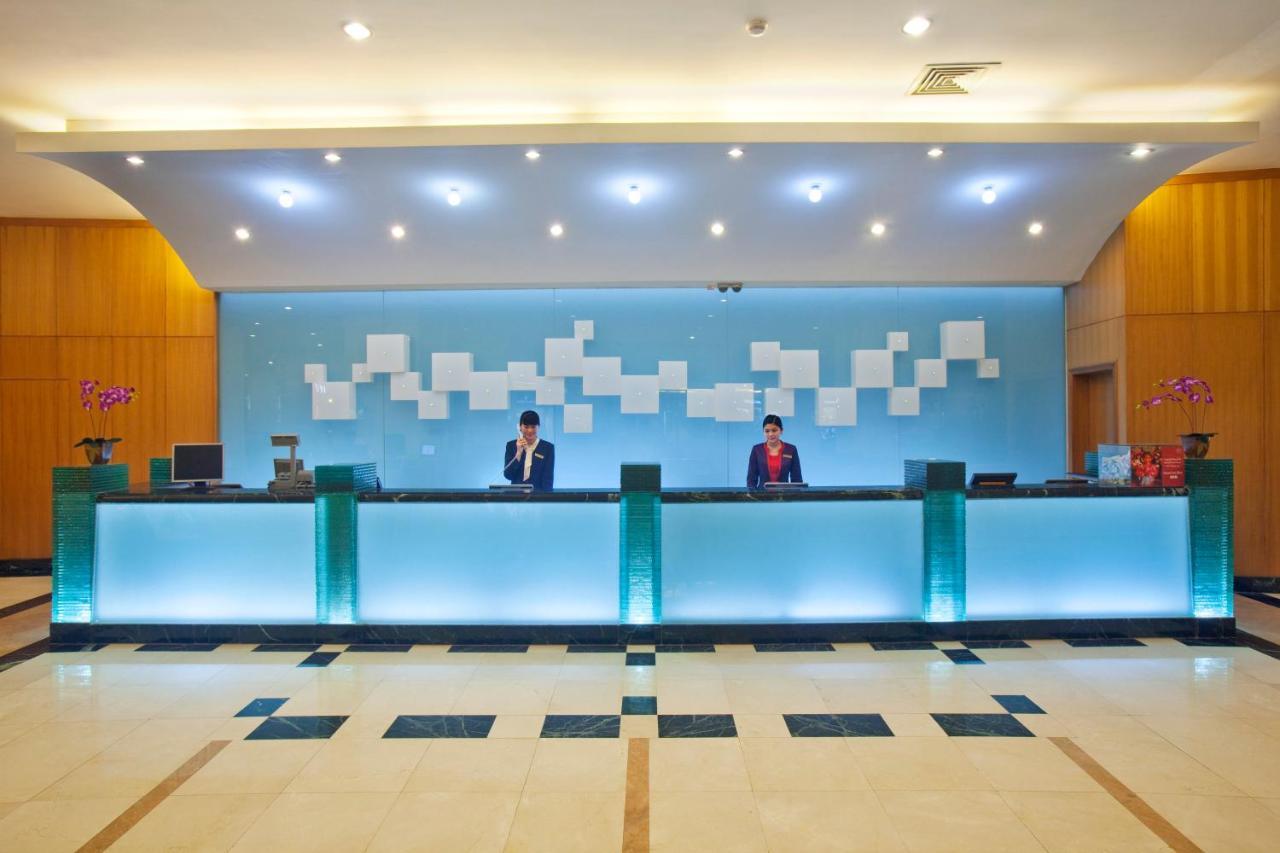 Crowne Plaza Zhanjiang Kang Yi, An Ihg Hotel Exterior foto